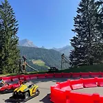 Comfortable 2 Bedroom In Apartment